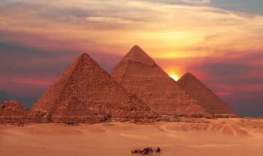 Piramidi za Giza