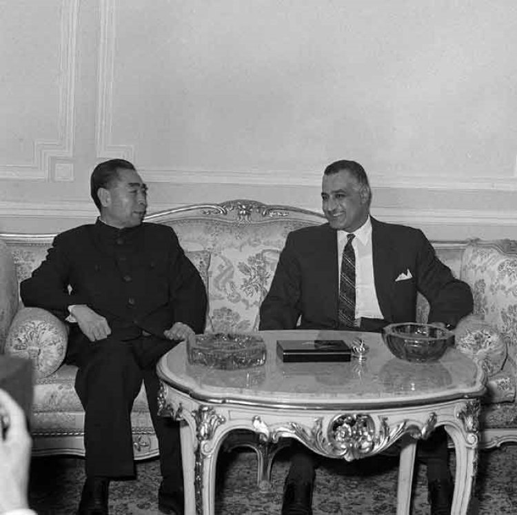 Gamal Abdel Nasser recognizes China and America protests