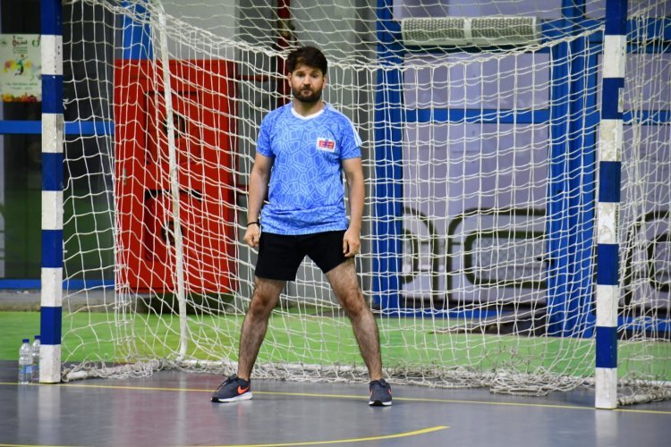 Une journée sportive au Stade international du Caire pour les participants à la Bourse Nasser pour le Leadership International