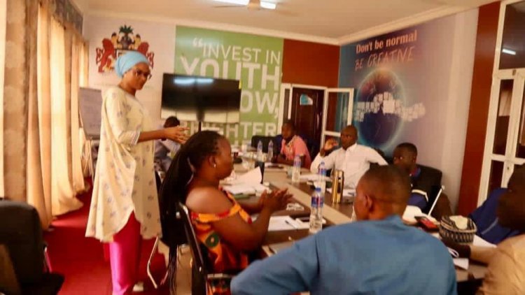 Mhitimu wa Udhamini wa Nasser kwa Uongozi wa Kimataifa aelezea uzoefu wake katika mkutano wa Baraza la Kitaifa la Vijana nchini Gambia