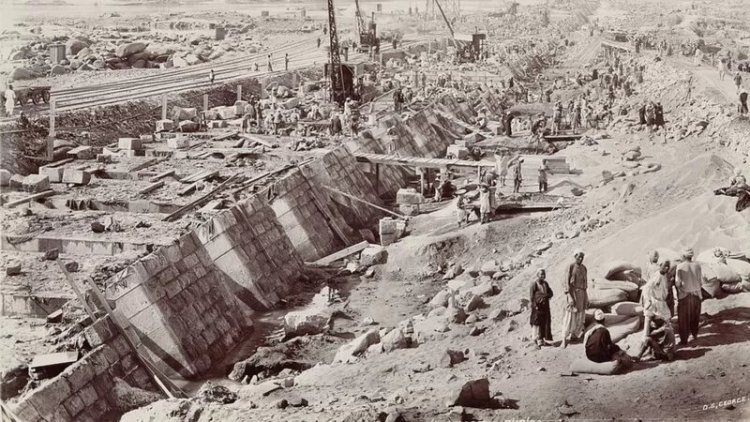 Aswan Dam the greatest and biggest engineering project of the 20th century