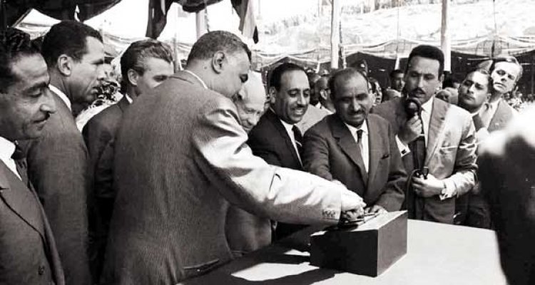 Aswan Dam the greatest and biggest engineering project of the 20th century