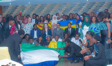 Mratibu wa Harakati ya Naseer kwa Vijana nchini Sierra Leone ni Mkurugenzi wa Mkutano wa Kumi wa Kanda ya Afrika wa Viongozi Vijana 