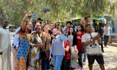Lancement des activités de la deuxième journée de la Bourse Nasser pour le leadership international, troisième édition, par une visite du Musée du leader Gamal Abdel Nasser