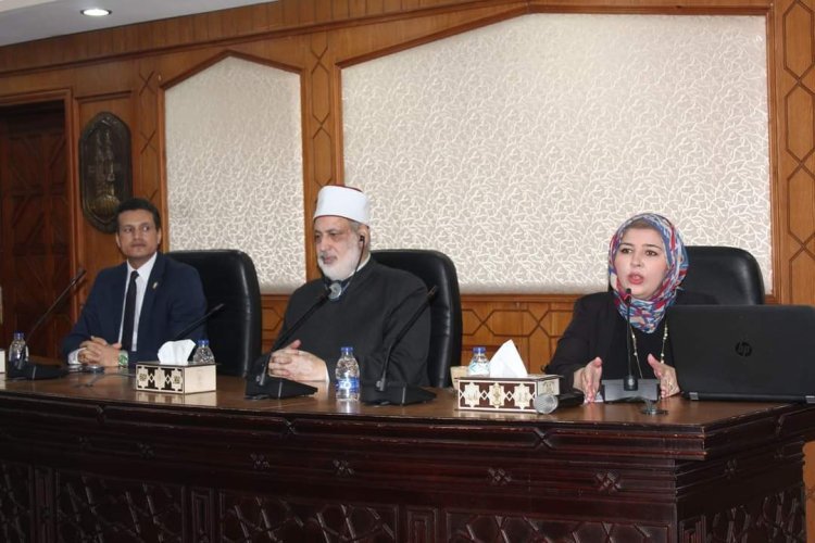 Usheikh wa Al-Azhar Al-Shareif ni mwenyeji wa vijana wa toleo la nne la Udhamini wa Nasser kwa Uongozi wa Kimataifa