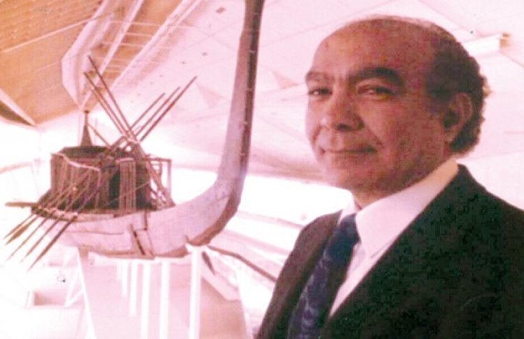 Kamal Al-Malakh «Khufu wa Karne ya Ishirini»