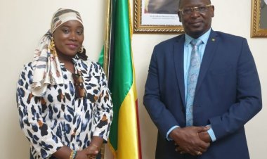 Mhitimu wa Udhamini wa Nasser kwa Uongozi hukutana Balozi wa Jamhuri ya Senegal kwa Misri