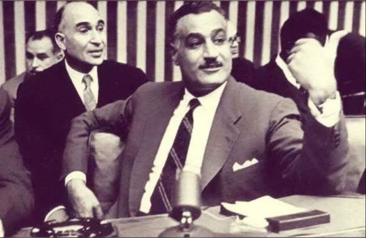 Wanaume karibu ya Rais Abdel Nasser... Diplomasia ya Misri Dkt. Mahmoud Fawzi Sinbad
